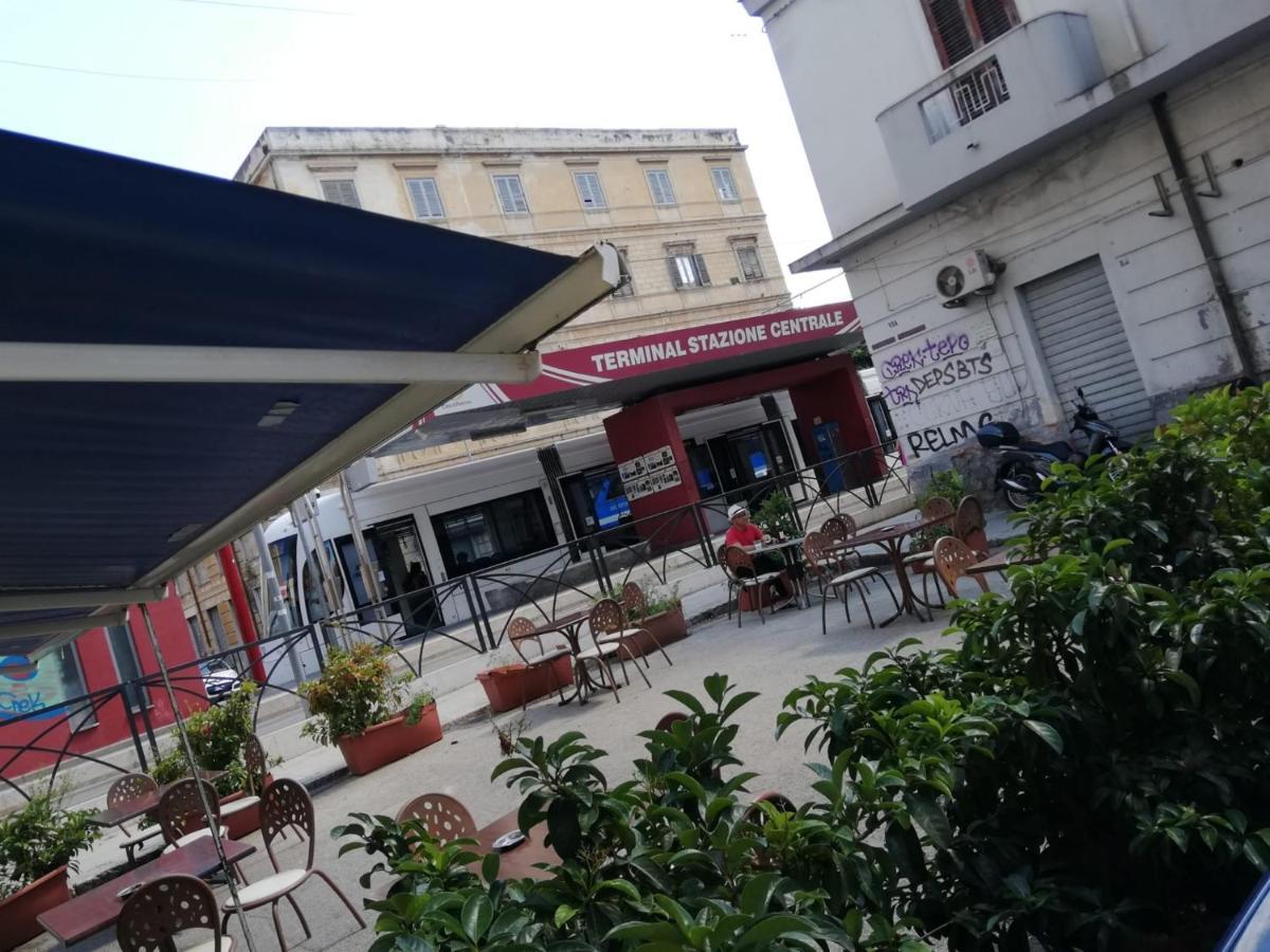 Il Posto Giusto Station Rooms Palermo Kültér fotó