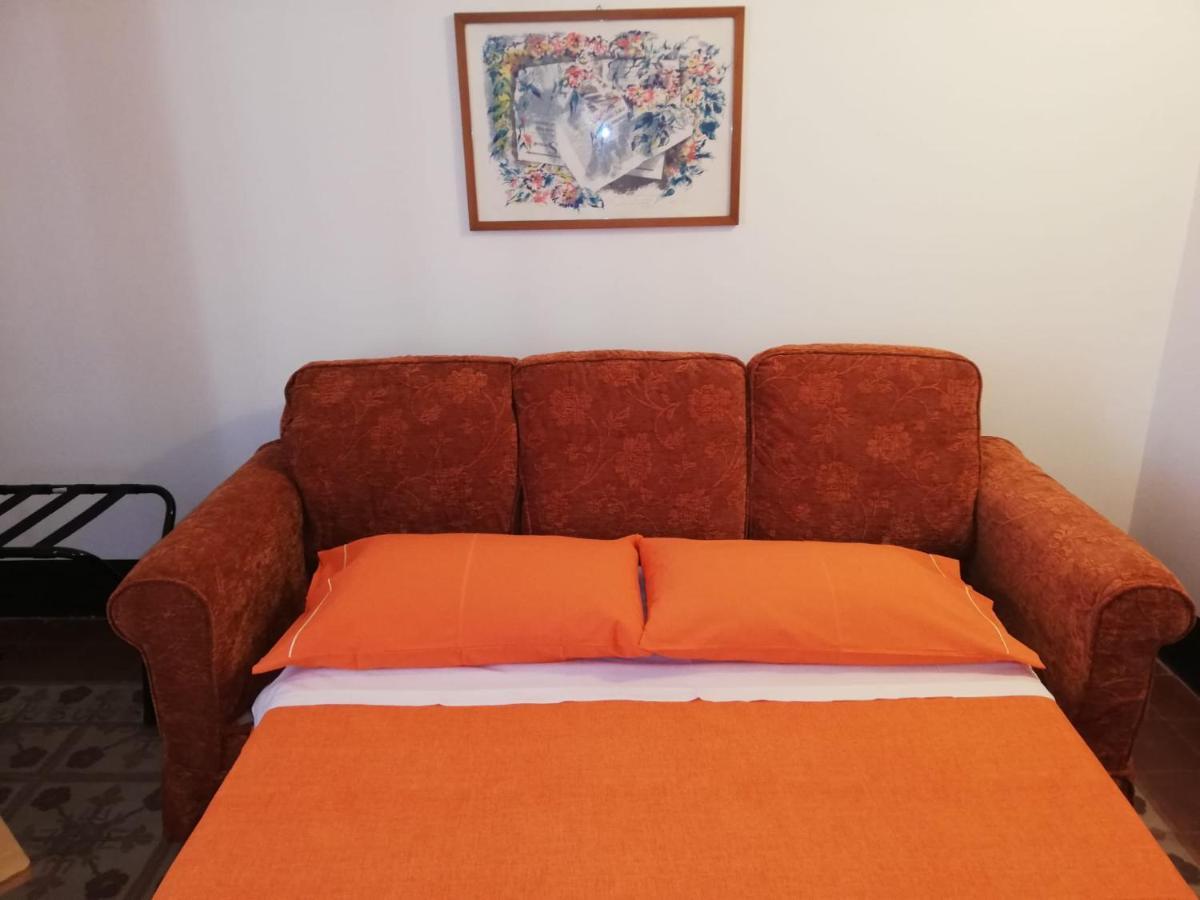 Il Posto Giusto Station Rooms Palermo Kültér fotó