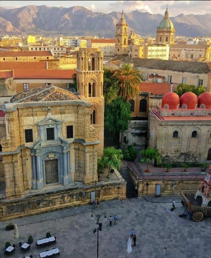 Il Posto Giusto Station Rooms Palermo Kültér fotó
